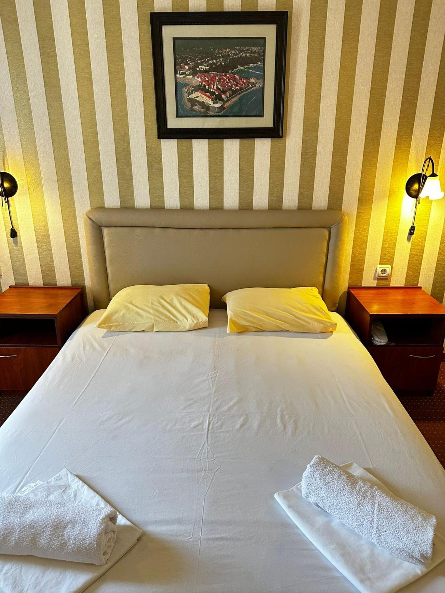 Central Hotel-Budva Exterior foto